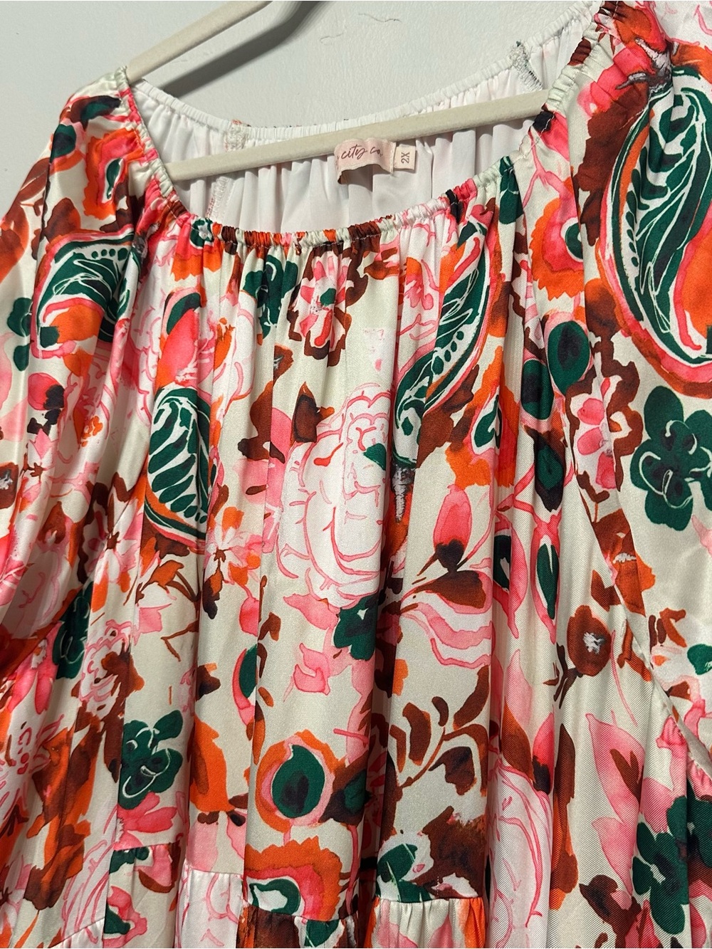 Ivy City Co Harvey Short Puff Sleeve Midi Floral Dress 2X - Picture 8 of 10